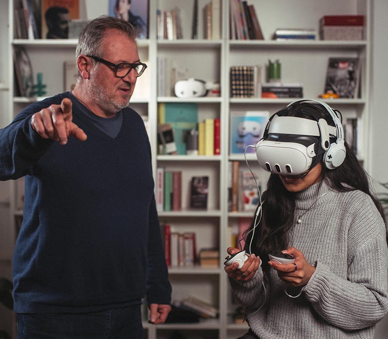 Photo duo - Bertrand et Semina casque metavers